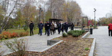 Депутаты думы Самары проверили, как в городе благоустроили знаковые общественные пространства