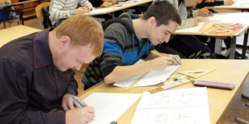 Самарские вузы по итогам приемной кампании приросли бюджетными местами, но недобрали «целевиков»