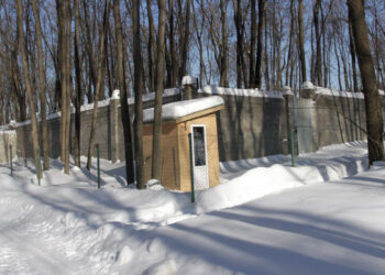 Самарскому девелоперу не удается отстоять забор вокруг семейной усадьбы