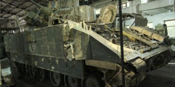 Гвардейцы мотострелковой части за неделю захватили три боевые машины НАТО