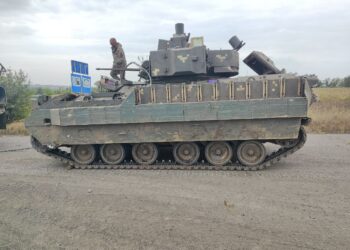 Гвардейцы мотострелковой части за неделю захватили три боевые машины НАТО