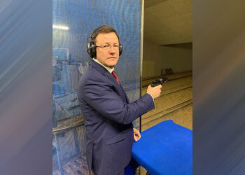 Отставка года: Дмитрий Азаров