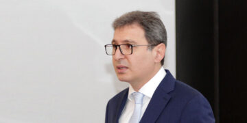 Экс-главу самарского минздрава догнало дело в больнице Середавина