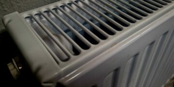 Жители сотен домов Самары вновь остались без отопления в своих домах