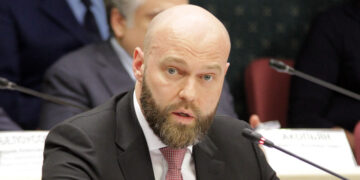 «Белый дом» отменяет уже выполненную инвестпрограмму «Самарской сетевой компании»