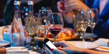 Самарский врач рассказал, какие продукты на новогоднем столе самые вредные 