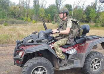 Офицер с позывным «Поэт» рассказал, как штурмовал Авдеевку, Очеретино, Гродовку и стал Героем России