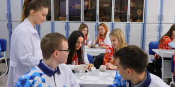 «Тольяттиазот» в Самаре открыл профильную смену в региональном центре талантов