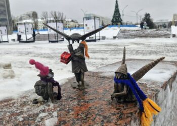 Иван Носков «поставил точку» в истории с бронзовыми фигурками летунов в Самаре