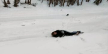 В Самаре на льду Волги едва не погиб мужчина