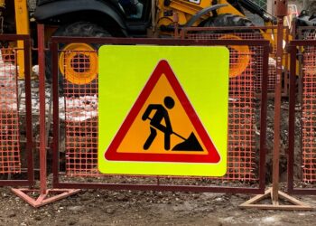 В Самаре без холодной воды остались частные дома и многоэтажки на восьми улицах