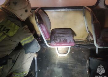 В Самаре 20 января на Московском шоссе горел троллейбус №12 