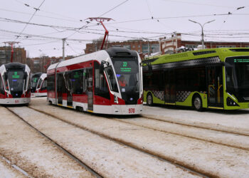 В Самаре обновляется подвижной состав всех видов наземного транспорта