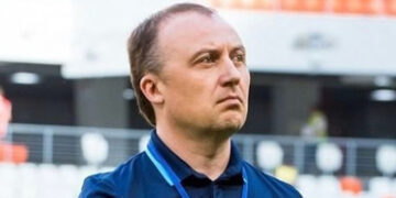 Главный тренер ЖФК «Крылья Советов» рассказал о начале своего дебюта в женском футболе