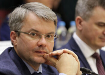 Вице-губернатор порулит «Крыльями Советов» в новом совете директоров