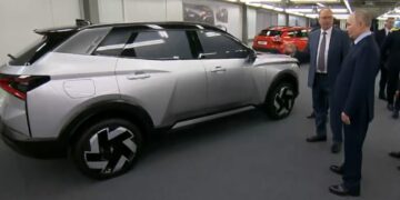 Президенту Путину на АВТОВАЗе в Тольятти показали новые модели автомобилей