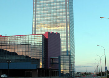 АВТОВАЗ сообщил о полном отказе от поставок из недружественных стран