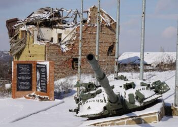 Опубликованы фото из Авдеевки: как выглядит город, освобожденный «Отважными» год назад