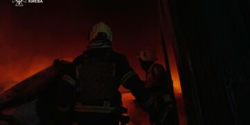 Россия утром 12 февраля ударила ракетами по объектам в Киеве