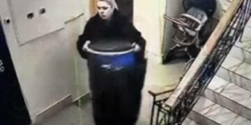 Убийца экс-мэра Самары заранее купила канистры с химическими средствами и емкости