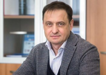 Нового главу тольяттинского ХК «Лада» подчиненные обвинили в кадровой «зачистке»