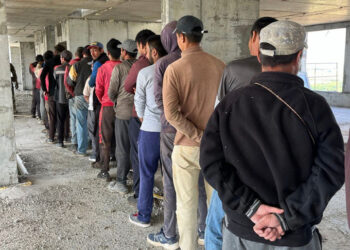 Суды Москвы и Питера не спешат ломать механизм «языковой легализации» самарских мигрантов