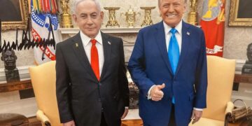 США встречают как «лучшего друга» объявленного в розыск за преступления против человечности главу Израиля