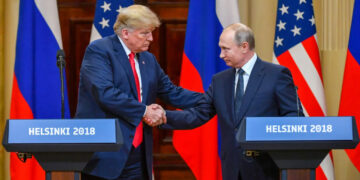 Начались переговоры президентов США и РФ об урегулировании на Украине, заявил Трамп