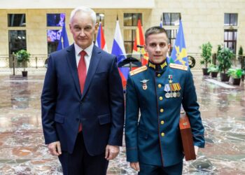 Лейтенант Чеботарь удостоен звания Героя России за мужество и героизм при освобождении Селидово