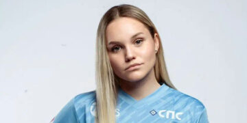 Хавбек «Крыльев Советов» рассказала об адаптации молодого игрока во взрослом футболе