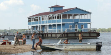 Водные ресурсы Самарской области теперь раздает бывший речник