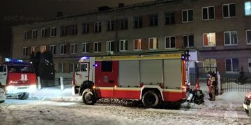 В самарском поселке Южный в ночь на 5 марта горела школа-интернат 