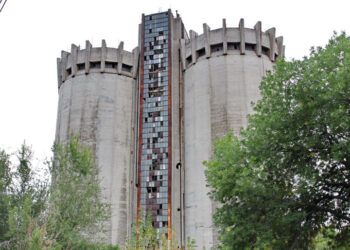 Аварийный самарский элеватор оказался в одном шаге от превращения в бесхозный памятник