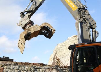 В Самаре на улице Нагорной снесут аварийный дом