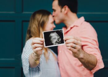 Исследования: первые роды в молодом возрасте вызывают раннее старение