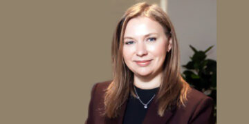 Директор дирекции прямых продаж ОТП Банка — о новых офисах в концепции «забота и технологии»