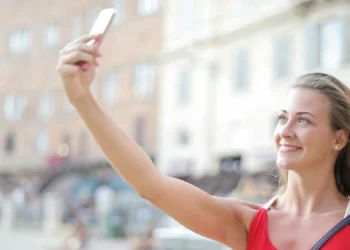 ВТБ запустил подтверждение банковских операций по селфи