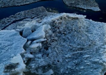В Самарской области за три дня погиб любитель подводной охоты и спасены четыре рыбака