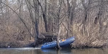 В Самарской области мужчина попал под винт собственной лодки 