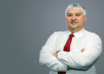 Экс-директор «Крыльев Советов» участвует в судьбе команды и после своей отставки