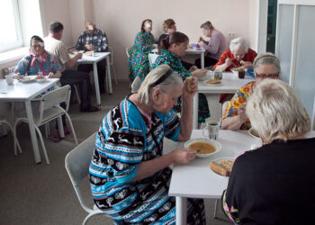 Столичные кулинары выдавили ярославцев из самарских больниц