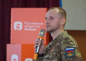 Герой РФ Девятов заменил в самарской Общественной палате другого Героя РФ Баранова