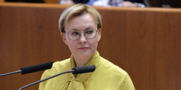 Самарский уполномоченный представила доклад о соблюдении прав и свобод граждан