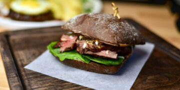 Ресторан «Репин» добавил Новокуйбышевску гастрономический акцент