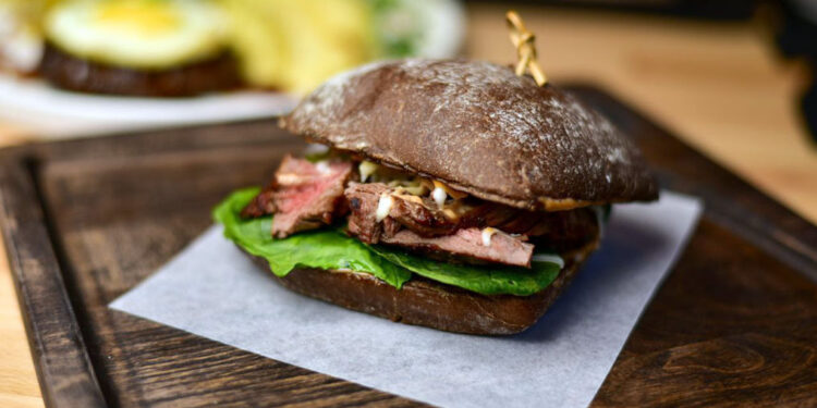 Ресторан «Репин» добавил Новокуйбышевску гастрономический акцент