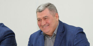 Экс-бенефициар «Банка АВБ» пока сбросил с себя миллиарды долгов перед банком «Траст»