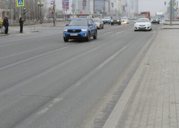 Аванс в 363 млн рублей на ремонт Московского шоссе не избавил Самару от супер-пробки