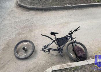 В Самаре госпитализировали велосипедиста, пострадавшего в ДТП