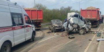 Массовое ДТП в Самарской области: 8 машин столкнулись на трассе «Самара — Большая Черниговка»