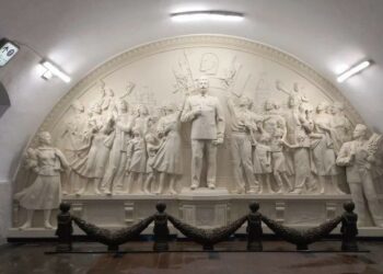 В московском метро восстановили барельеф со Сталиным, снесенный почти 60 лет назад